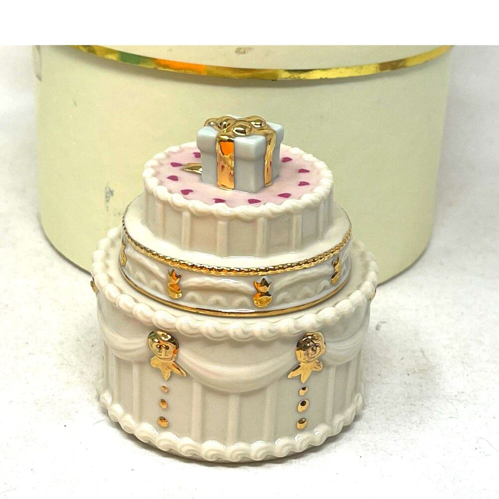 Lenox Bone China Birthday Cake Trinket Box ~ Sentiments Collection ~ Gift In Box